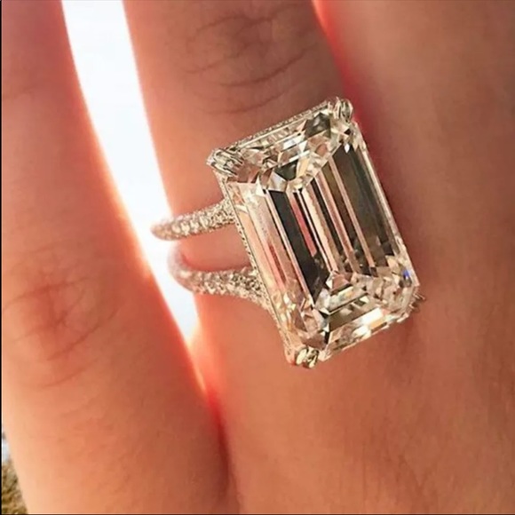 New Luxury 925 Silver Engagement Women’s Diamond Ring - Picture 3 of 4